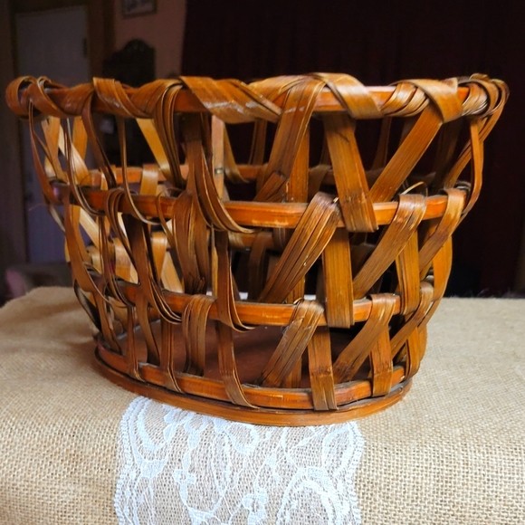Vintage gently used gorgeous basket 12×8 great shape - Picture 1 of 6